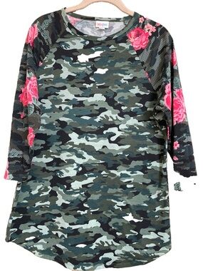 LuLaRoe Long Sleeve Camo Tee with Pink Floral Raglan Sleeves